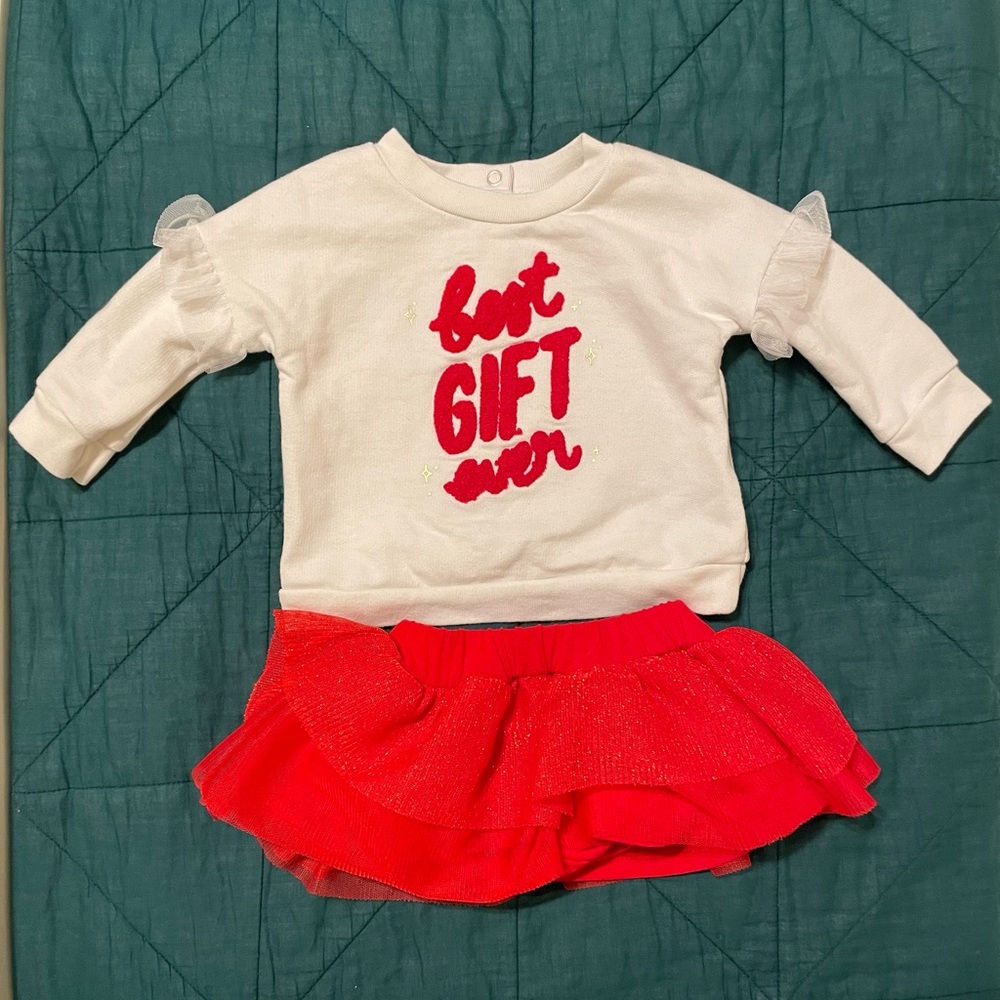NWOT Cat & Jack Christmas outfit includes sweater & matching tutu 0-3 months